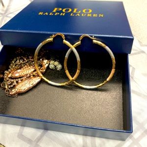 Tricolor earring hoops